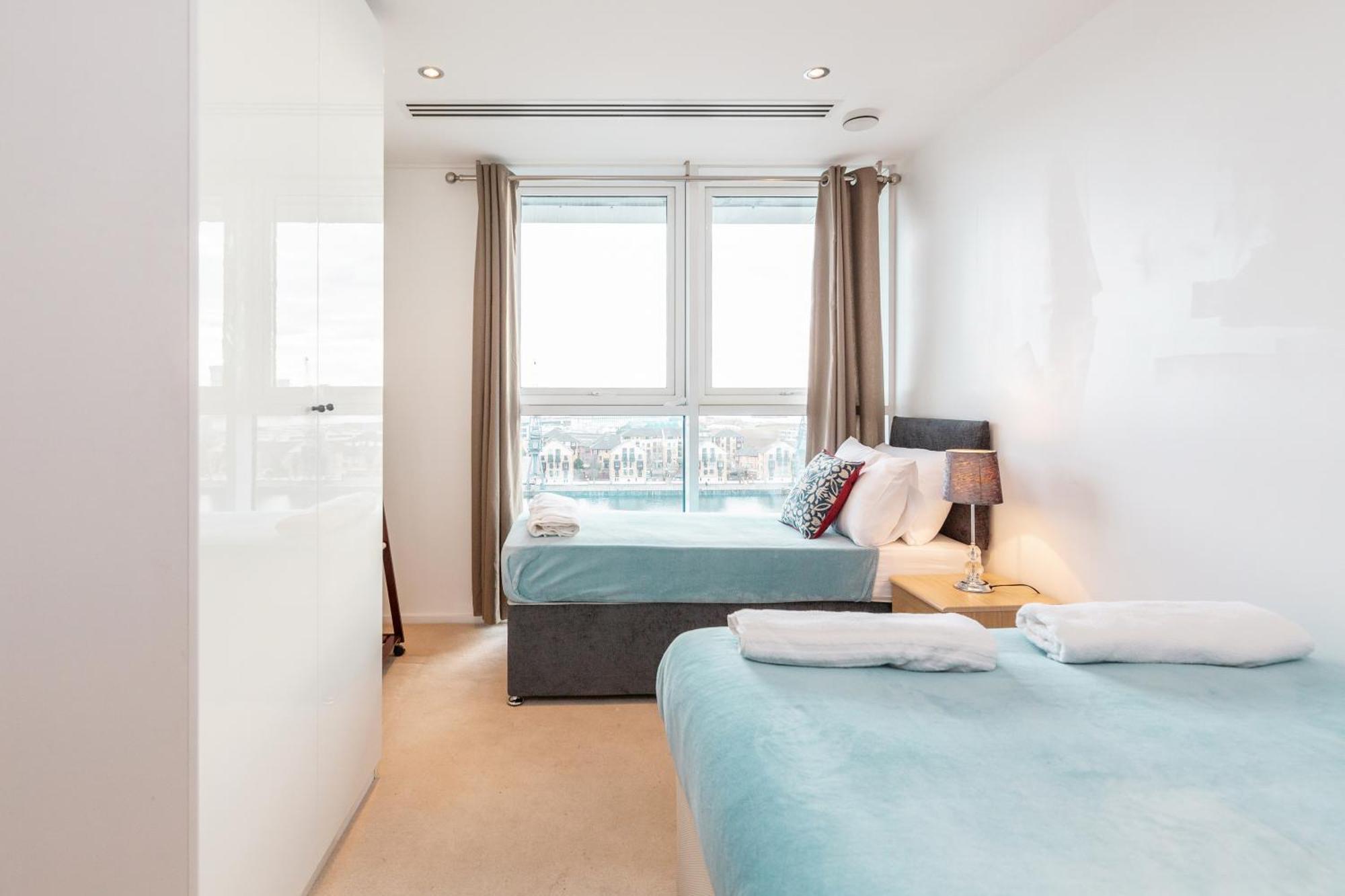 Excel Dock Apartments ลอนดอน ภายนอก รูปภาพ